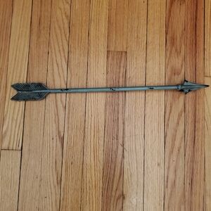 Decorative Metal Arrow Blue